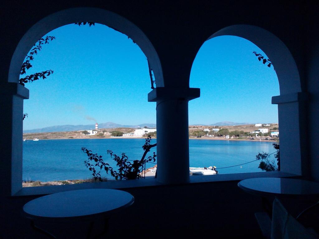 Bocamviglies By The Sea Hotell Náousa Eksteriør bilde